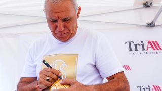 Стоичков: 32 години от велик ден за България