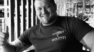 Eмблематичен наш фен загуби битката с рака само на 40 г.