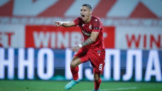 Янев с важно решение, Питас и Кошмара намесени
