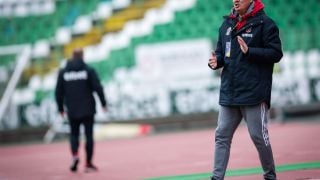 Откривателят на Любо Пенев: Състоянието му е много тревожно, но той има силен дух