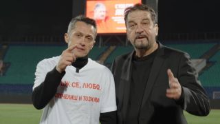 Фондация ЦСКА и феновете дариха хиляди за лечението на Любо Пенев Видео