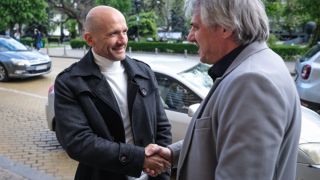 Милен Радуканов става на 53