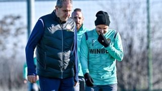 Вдигнаха Неделев преди последния мач за годината
