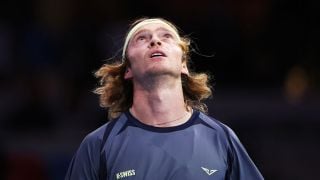 Руски спортист се оплака: Те направо ме убиват