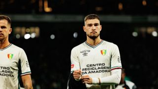 Българин със загуба от лидера Порто