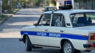 Лудница на "Армията", ченгета укротяват страстите