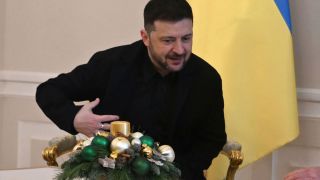 Зеленски спря финанси с извънреден указ точно преди срещата с Тръмп