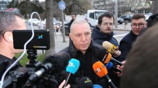 Стоичков и Емо Костадинов бяха сред първите за поклонението на Пената Видео