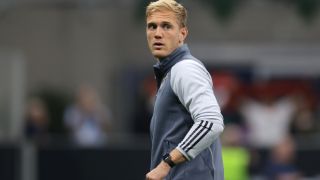 Германец блокира завръщане на любимец на сектор „Б“