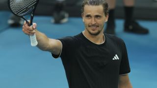 Зверев с лекота на четвъртфиналите на Australian Open