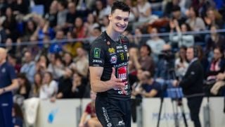 Александър Николов неудържим в Шампионската лига