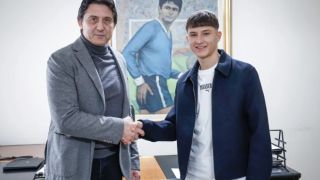 Левски подписа с млад българин