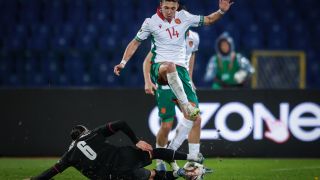 Първо в БЛИЦ: Филип Кръстев вече лети към Мъри Стоилов