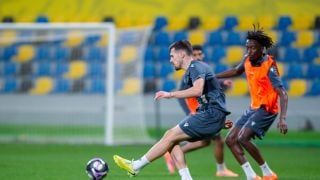 Марин Петков вече тренира с Ал Таавун