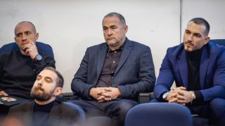 Бойко Величков размаха пръст: Трудното тепърва предстои