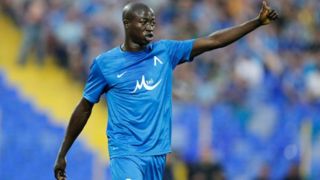 Гара Дембеле става на 40