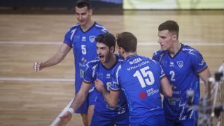 Левски няма спирка и във волейбола