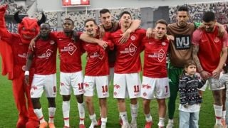Евакуират наш национал от Израел