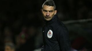 Българин дебютира като съдия във Висшата лига за мач на Илия Груев