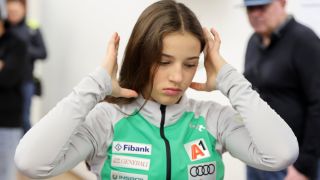 Отново оперираха Малена Замфирова