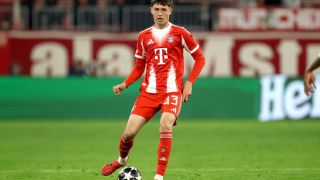 16-годишен постави рекорд в Шампионската лига