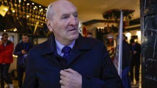 Михаил Касабов става на 71