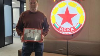 Бизнесмен с интересни дарения за музея на ЦСКА