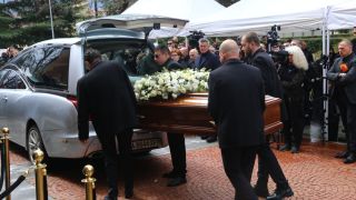 България се прости с Борислав Михайлов