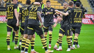 Ботев гази с 5:0 преди пловдивското дерби