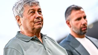 Състоянието на легендарен треньор се влошава