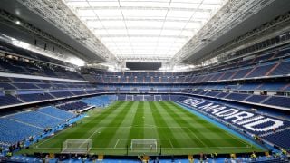 Европа тръпне: „Черният звяр“ пристига на „Бернабеу“