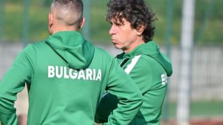 БФС с информация за треньора, получил инсулт