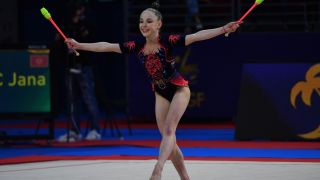 Стилияна Николова далеч от медалите на бухалки и лента