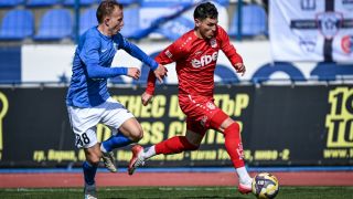 Още един национал в полезрението на Левски