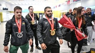 Четирима европейски медалисти се прибраха в България