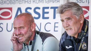 Треньор на Славия: Напрежението пречи на играчите