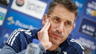 Веласкес разкри за проблем с футболист преди шампионския мач