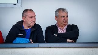 Мъри Стоилов ликува в юбилеен мач