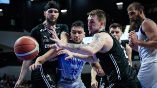 Локо (Пд) върна интригата за титлата