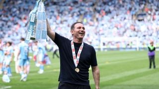 Легенда на Челси мениджър №1 в Англия пред Артета