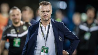 Сираков пое Спортист (Своге)