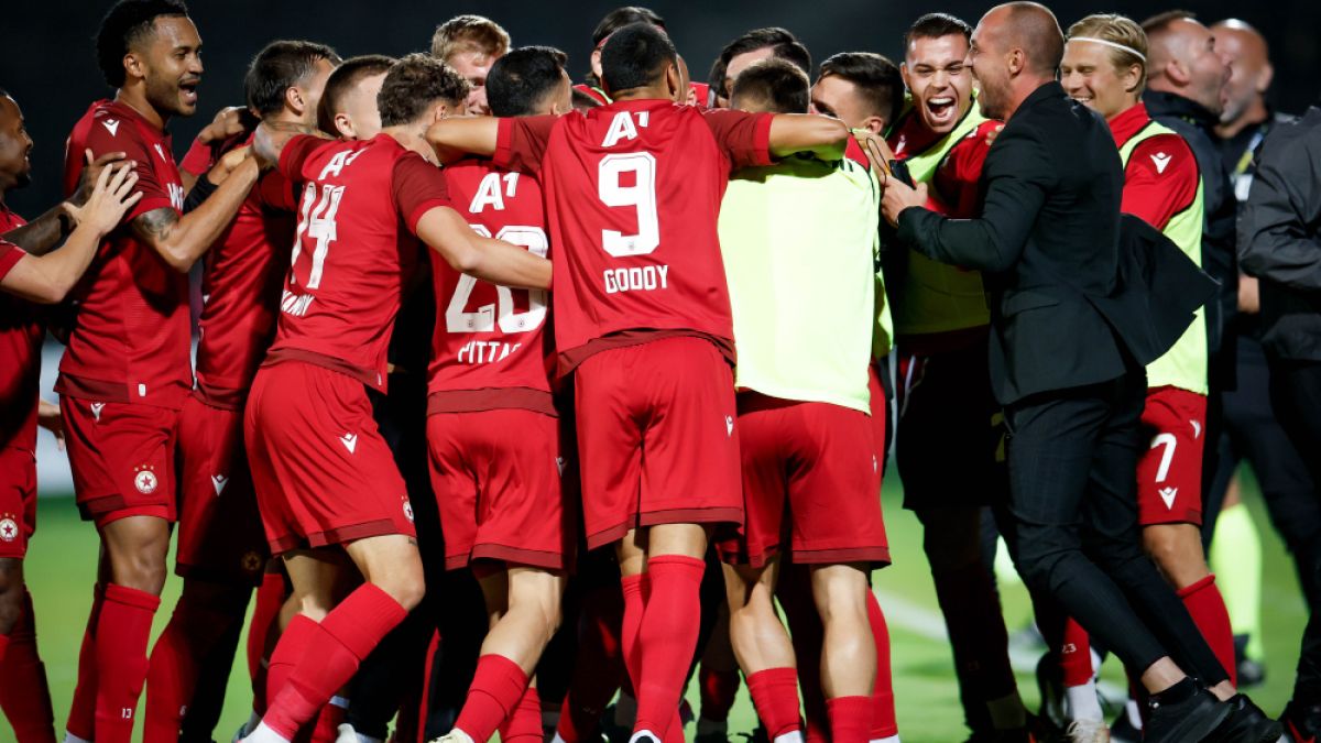 Първо в БЛИЦ: Славия подписва с играч на ЦСКА утре