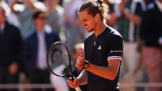 Зверев само на победа от голямата мечта