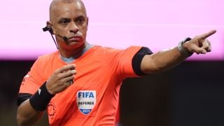 ФИФА назначи бразилец за първия мач на Световното