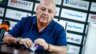 Венци: Един от "феновете" на Славия беше арестуван за наркотици