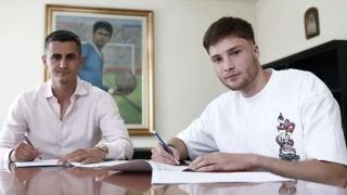 Левски представи третия нов в италиански стил