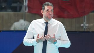 Пламен Константинов става на 53