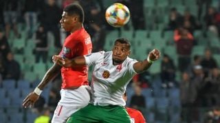 Клуб от Трета лига освободи двама бивши национали