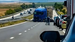 Венци Стефанов пред БЛИЦ: Почернени сме! Две наши деца загинаха на "Тракия", пометени от тир