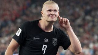 Холанд срещу Мбапе за първото място в Група I